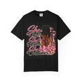 She Prays-T-shirt