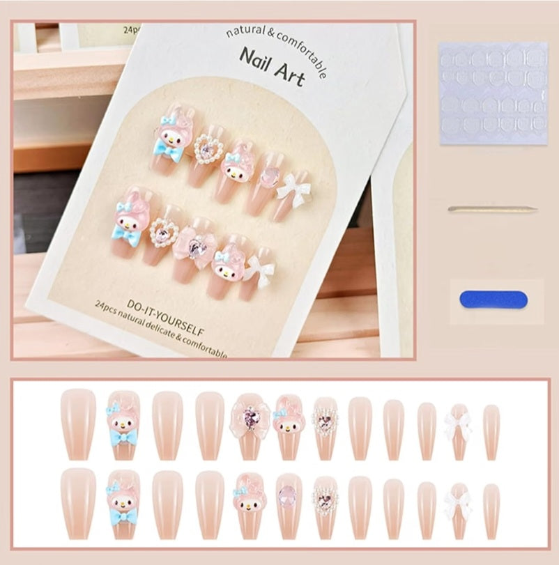 24Pcs Nude Press On Medium Square Glossy