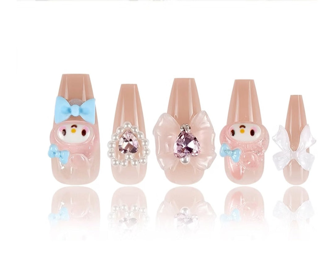 24Pcs Nude Press On Medium Square Glossy