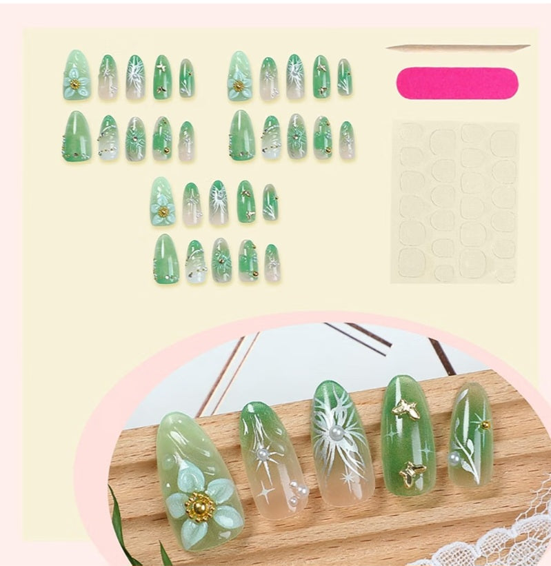 30Pcs Green Press on Nails